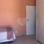 Casa à venda com 4 quartos, sendo 2 suítes, no condomínio Terras de São Francisco, Vinhedo - SP