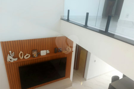 Casa à venda com 4 quartos, sendo 3 suítes, em Ogiva, Cabo Frio, RJ