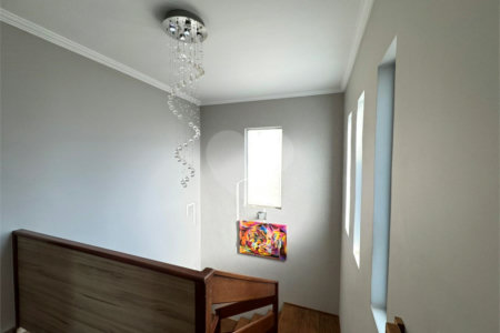 Casa à venda com 3 suítes no condomínio Terras de São Francisco, Vinhedo - SP