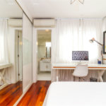 Apartamento de Alto Padrão no Campo Belo para venda com porteira fechada, com 4 dormitórios suítes e 4 vagas com lazer de club.
