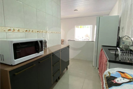 Casa à venda com 3 quartos, sendo 1 suíte, em Vila Vilma (mailasqui), São Roque, SP