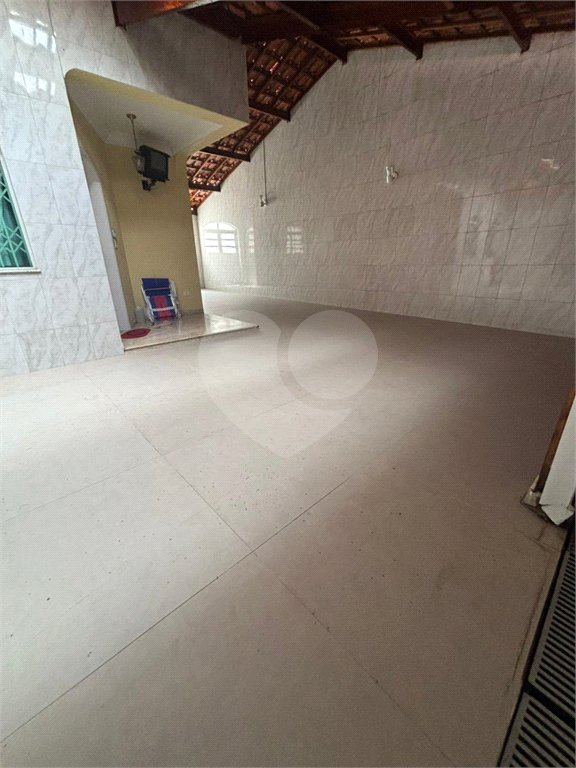 Casa à venda com 3 suítes em Vila Rosália, Guarulhos, SP