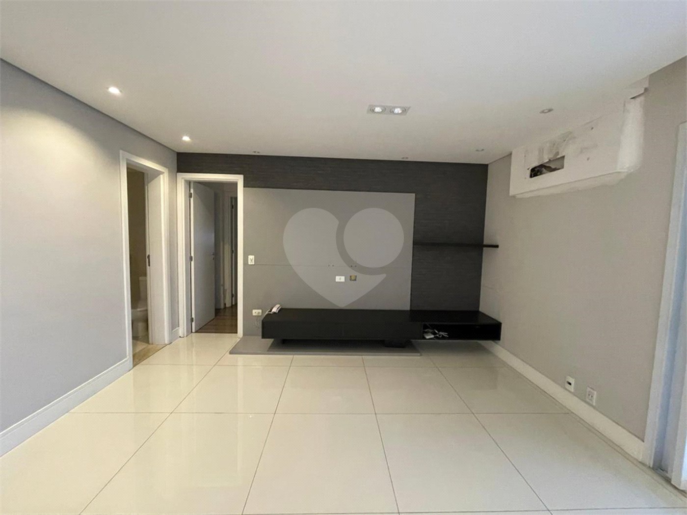 Apartamento à venda com 3 suítes em Ipiranga, São Paulo, SP