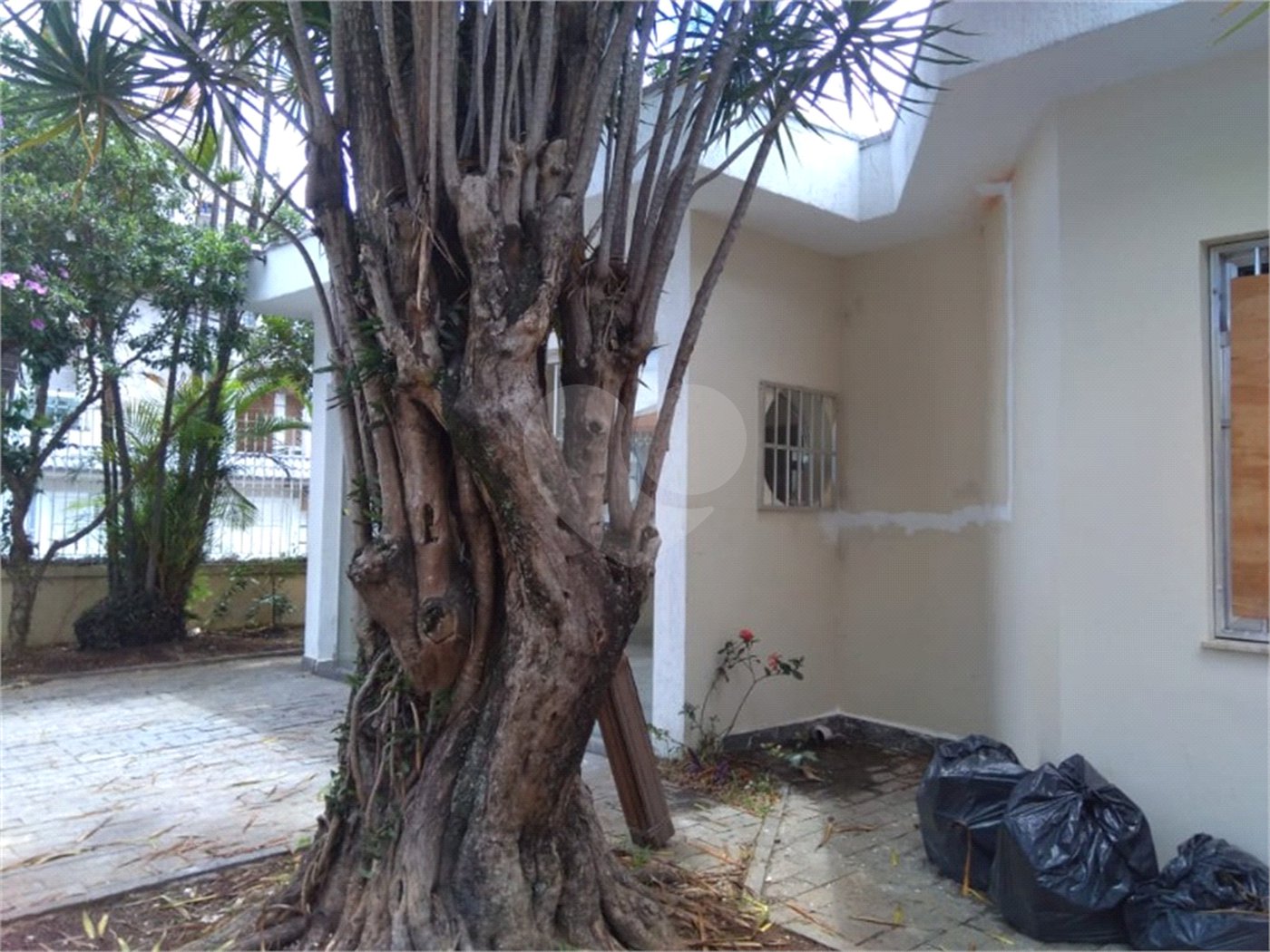 Casa Térrea à venda com 4 quartos, sendo 1 suíte, em Vila Rosália, Guarulhos, SP