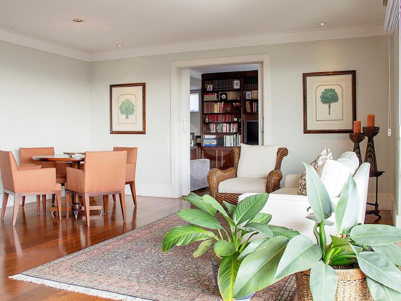 Apartamento à venda com 3 quartos, sendo 2 suítes, em Alto da Boa Vista, São Paulo, SP