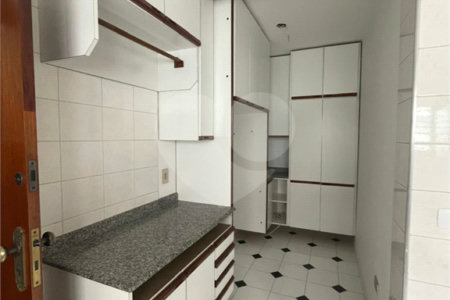 Apartamento à venda com 4 quartos, sendo 3 suítes, no Centro, São Bernardo do Campo, SP