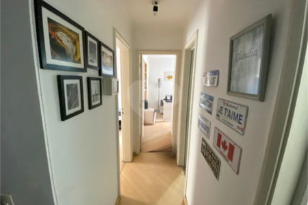 Apartamento à venda com 2 quartos em Moema, São Paulo, SP