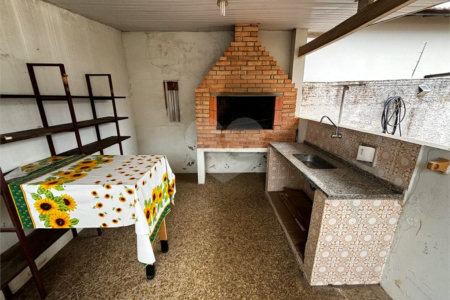 Casa à venda com 3 quartos em Jardim Marília, Salto, SP