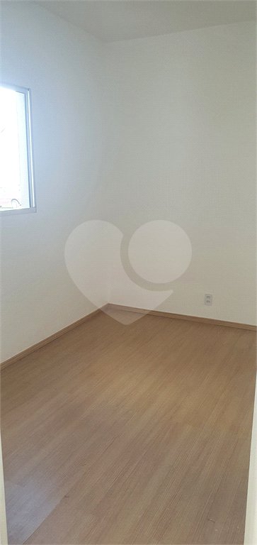 Apartamento para locação ou venda na Vila das Orquídeas.