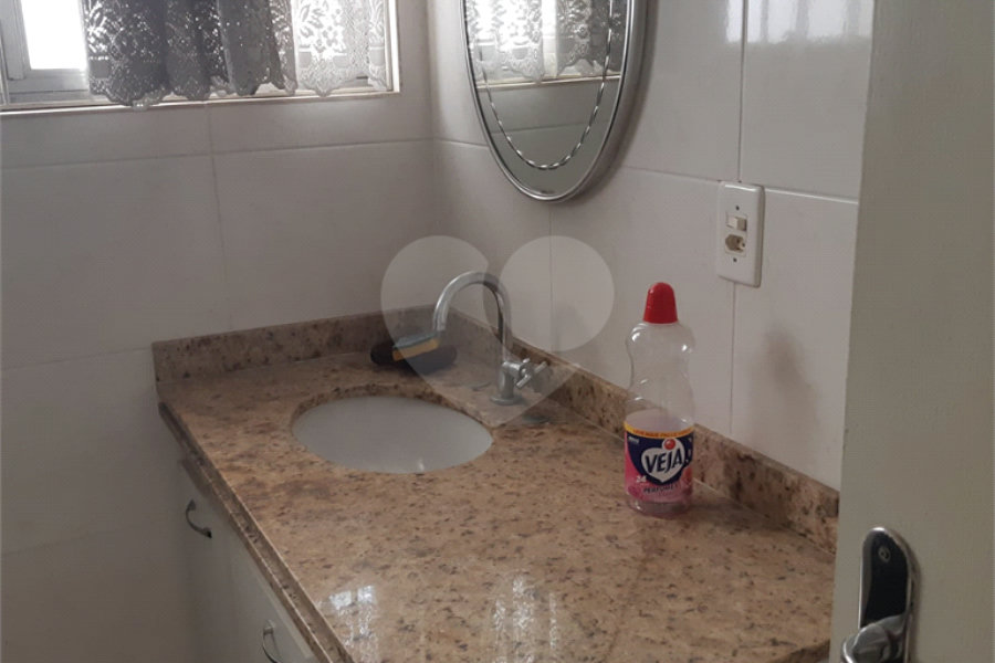Sobrado à venda com 2 quartos em Santana, São Paulo, SP