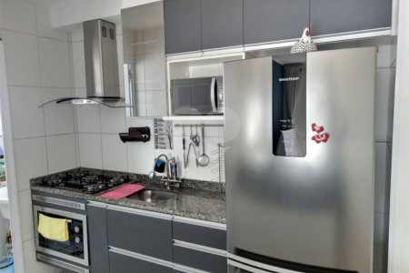 Apartamento à venda com 3 quartos, sendo 1 suíte,  em Vila Praia, São Paulo, SP