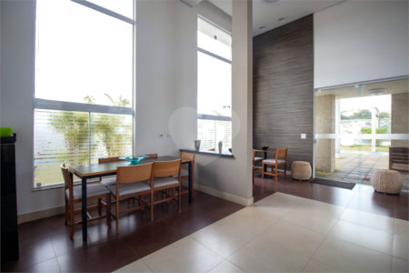 Apartamento à venda com 2 quartos no Centro, São Roque, SP
