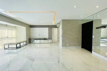 Apartamento à venda com 3 suítes em Vila Gilda, Santo André, SP