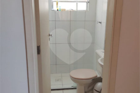 Apartamento no Condomínio Monte Olimpo .