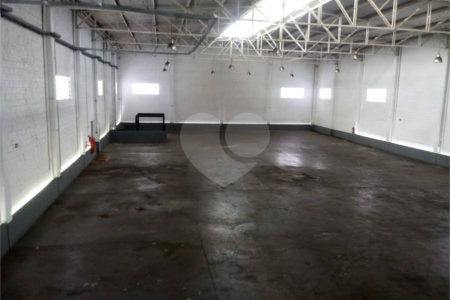 Galpão Industrial / Distrito Industrial Nova Era / Terreno: 1.831,80 m²