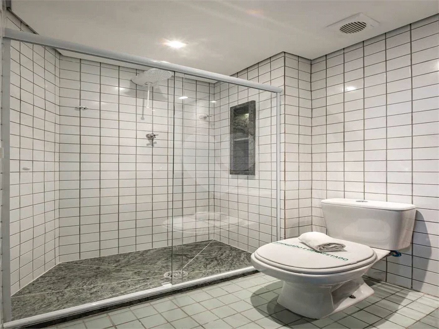 Apartamento a Venda na Vila Buarque, 29 m², 1 dormitório, totalmente reformado e decorado