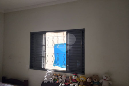 Casa térrea no Cidade Aracy
