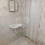 4 casas independentes em terreno de 245m² , à venda no Jardim Soares em Guainazes.