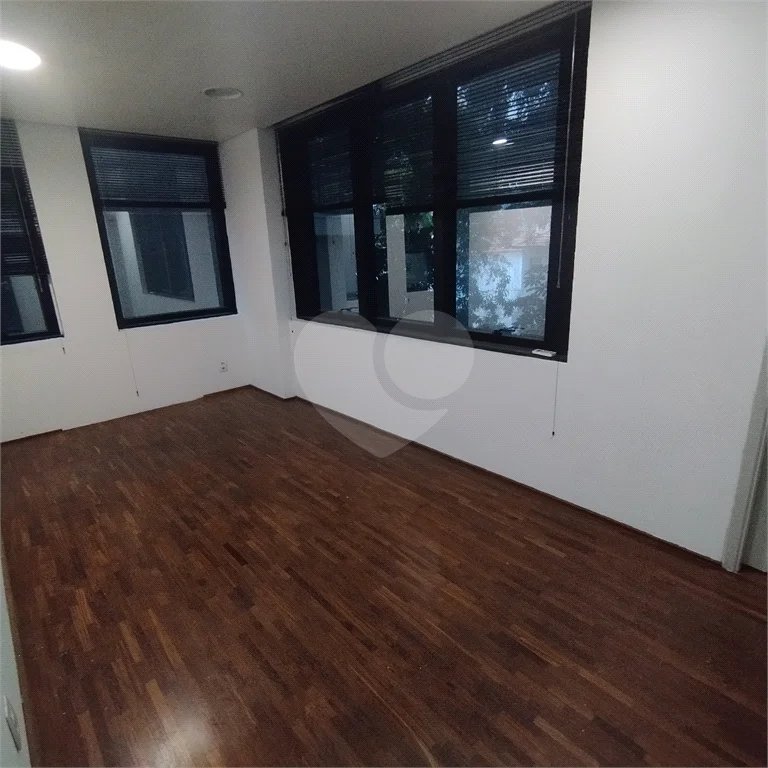 Sala comercial para locação no Jardim Paulista