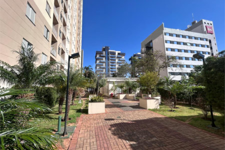 Apartamento a venda.