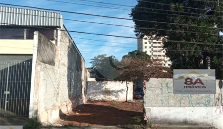 Excelente Terreno no Jardim Prudência, com 300 M² (10x30)