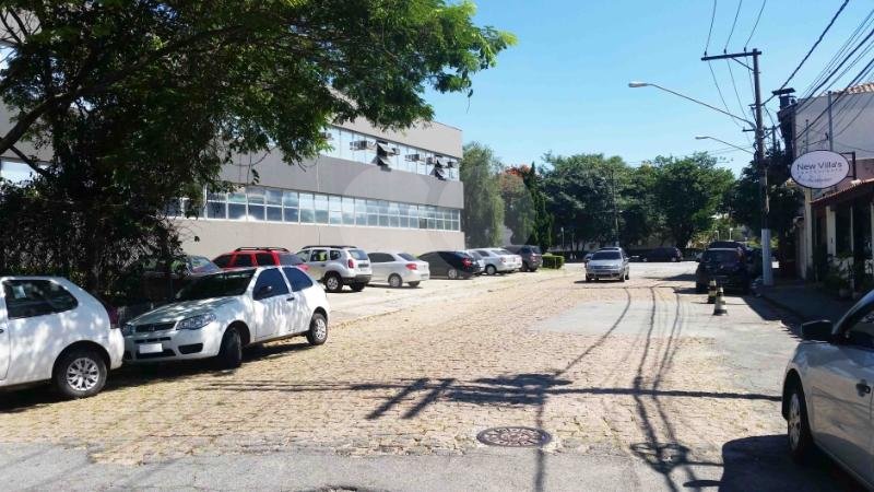 Casa à venda com 4 quartos em Campo Grande, São Paulo, SP