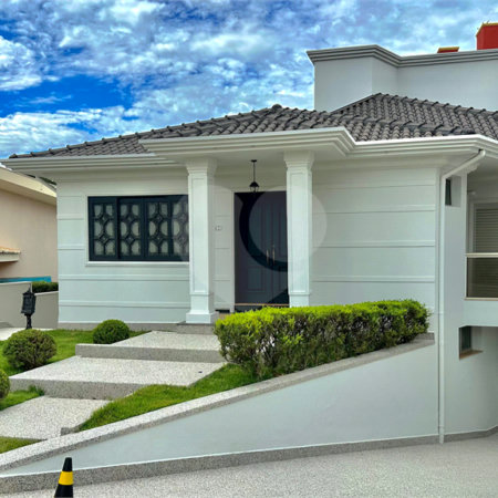 Casa a venda no Parque Faber Castell I