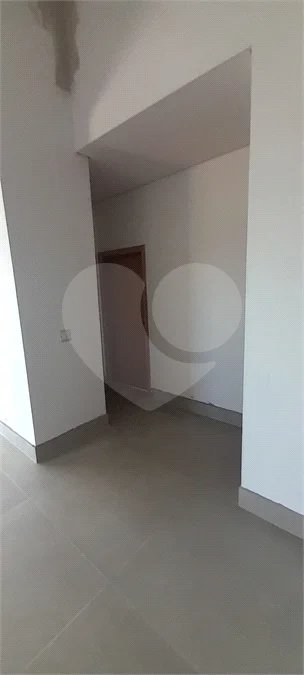 Casa a Venda no Condomínio Reserva Santa Isabel em Louveira/SP