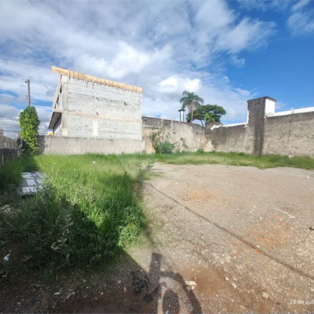 Terreno em Atibaia com 600 metros, pronto para construir, perfil para projetos residenciais e comerciais, excelente localização