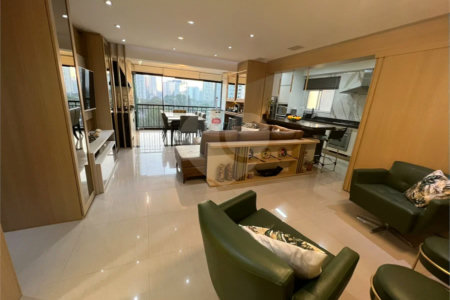 Apartamento 3 suites Granja Julieta