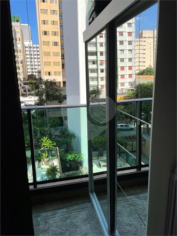 Apartamento VENDA Santa Cecília com 40,29m2, 1 quarto, sala, varanda, cozinha, banheiro e 1 vaga de garagem