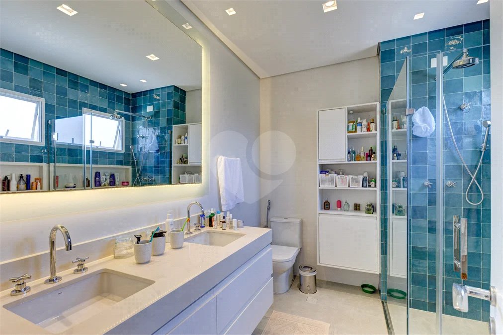 Casa à venda com 3 suítes no condomínio Villa Splendore, São Paulo - SP