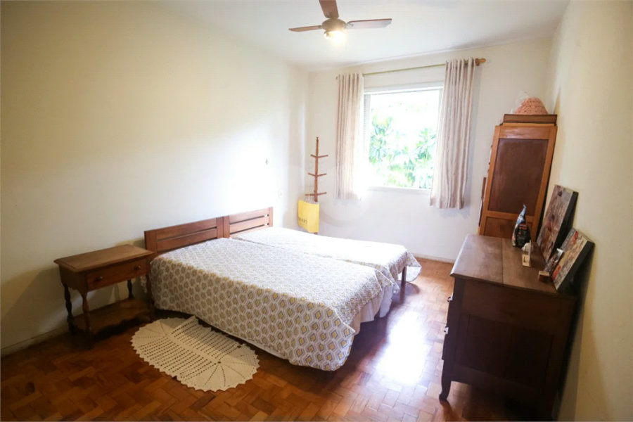 Casa à venda com excelente localização comercial