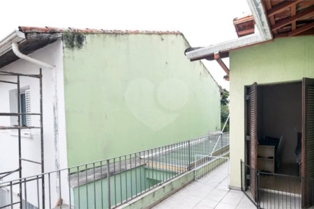 Casa para venda e locação no Campo Belo de 120M² com 3 dormitórios, 1 suíte e 3 vagas
