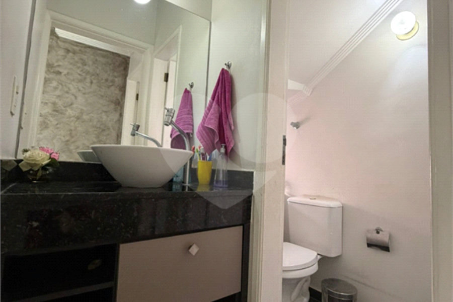 Sobrado à venda com 3 quartos, sendo 2 suítes, em Santana, São Paulo, SP