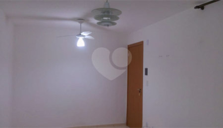 Apartamento à venda com 2 quartos em Parque Fehr, São Carlos, SP