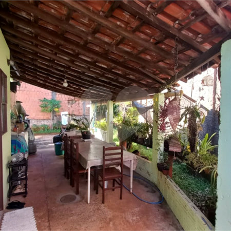 Casa com 3 dormitórios no Astolpho