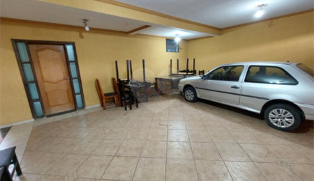 Casa à venda com 3 quartos, sendo 1 suíte,  em Jardim Ipanema, São Carlos, SP