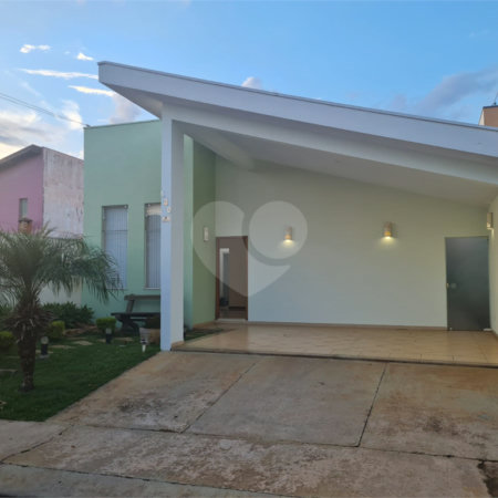 Casa térrea para venda no Parque Fher.
