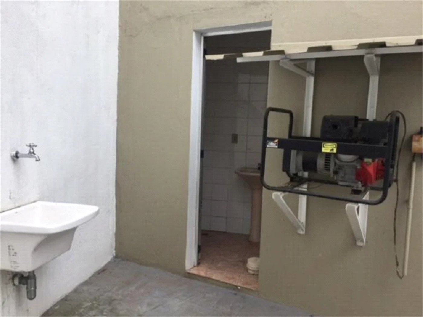 Prédio comercial no Butantã
