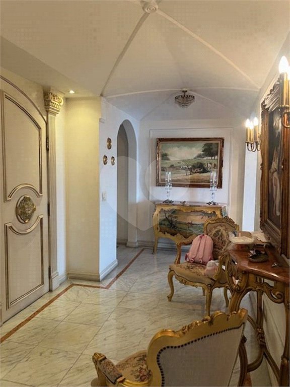 Apartamento à venda com 4 suítes em Santa Cecília, São Paulo, SP