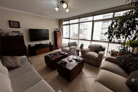 APARTAMENTO BAIRRO PARAÍSO COM 146 M² ÚTEIS - 2 VAGAS.