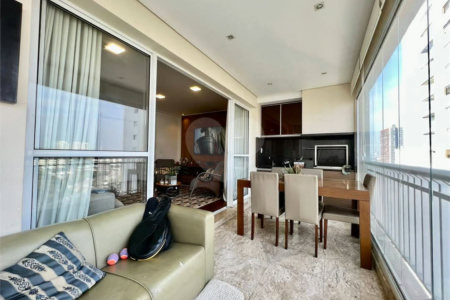 Apartamento á venda - Chácara Santo Antônio