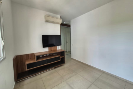 Apartamento à venda ou para alugar, 110m² com 2 quartos, sendo 1 suíte, escritório e  vagas Condomínio Paulistano, São Paulo - SP