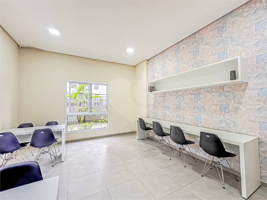 **Apartamento na Saúde 61m² | 2 dormitórios | 1 suíte | 2 vagas | depósito privativo**