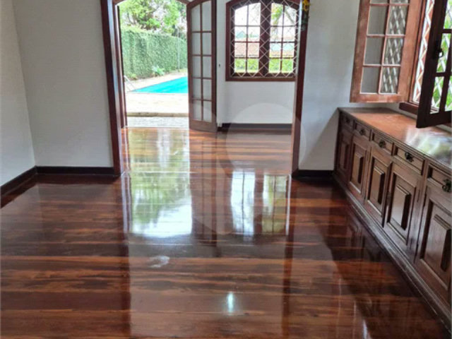 Casa à venda ou para alugar com 3 suítes em Tremembé, São Paulo, SP