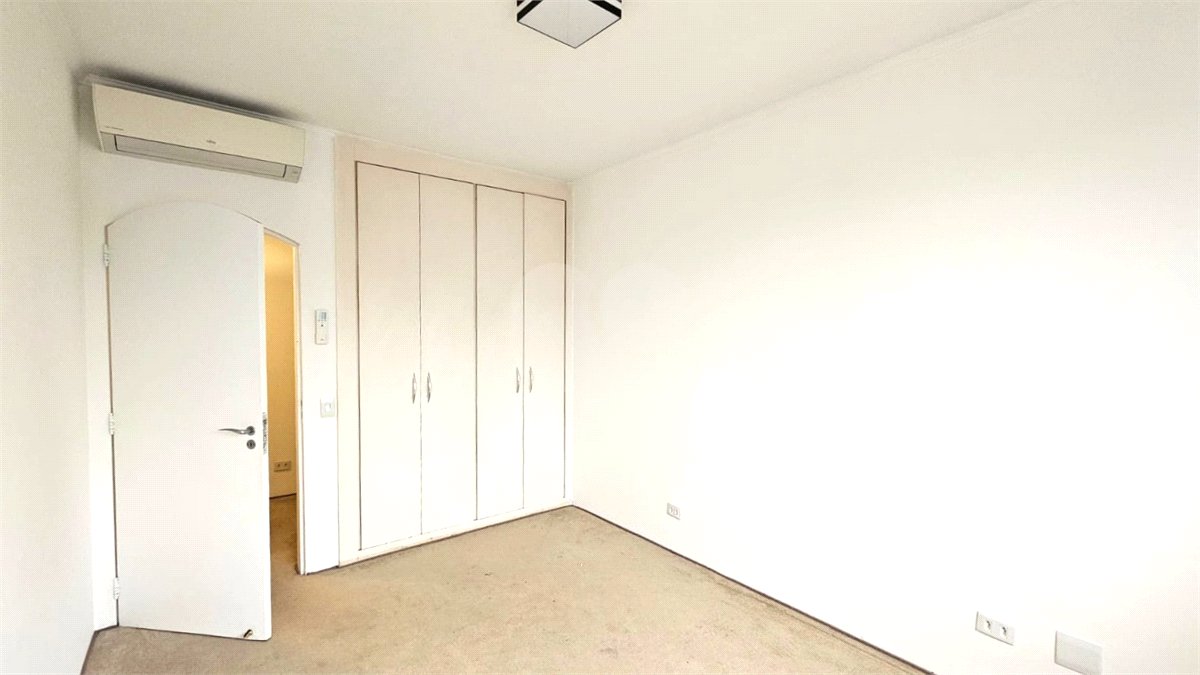 Apartamento para alugar com 3 quartos, sendo 1 suíte, em Granja Julieta, São Paulo, SP