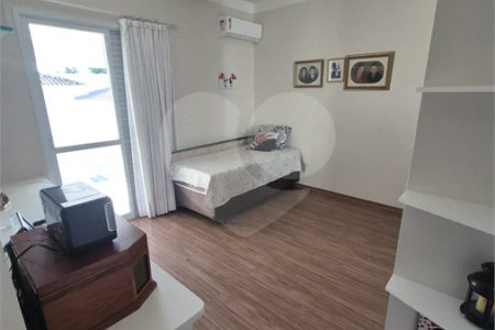 Belíssima Residência de 267 m² com Lazer Privativo no Condomínio Terras do Oriente – Valinhos