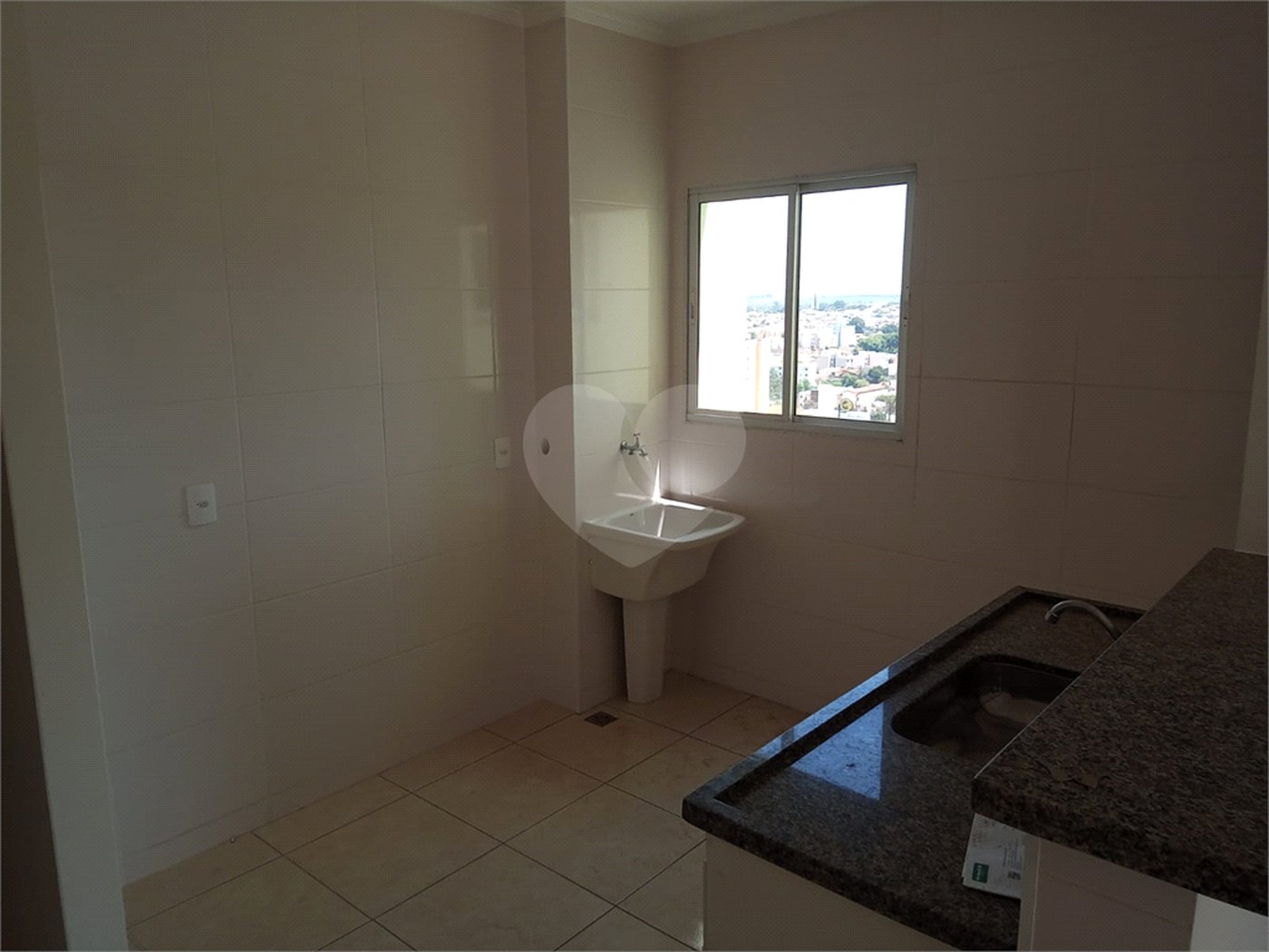 Apartamento com 2 dormitórios.