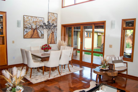 CASA ALTO PADRÃO - BAIRRO NOBRE